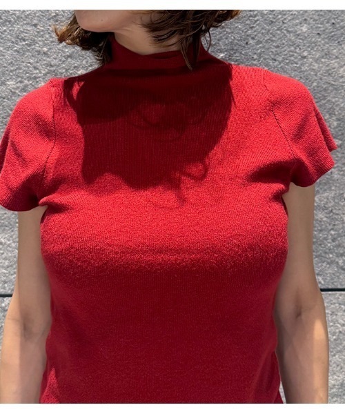 Desert Rose(デザートローズ)の「【DESERT ROSE/デザートローズ】フレンチスリーブリブハイネックニット(ニット/セーター・レディース・レッド・FREE)」の7枚目の写真