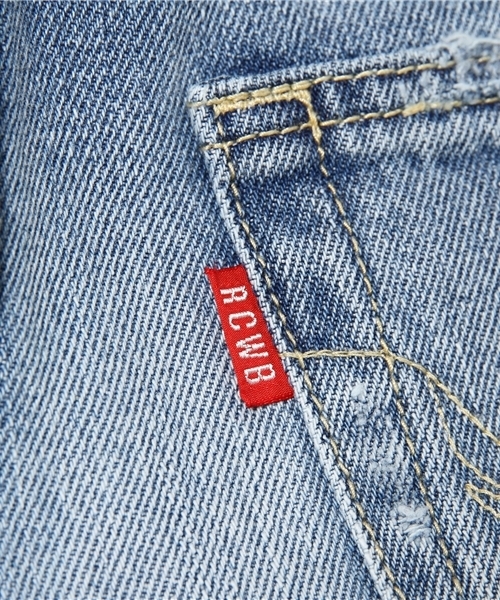 RODEO CROWNS WIDE BOWL（ロデオクラウンズワイドボウル）の「VINTAGE WASH デニム ストレート パンツ（デニムパンツ・レディース・ライトブルー・SMALL/MEDIUM/X-SMALL）」の11枚目の写真