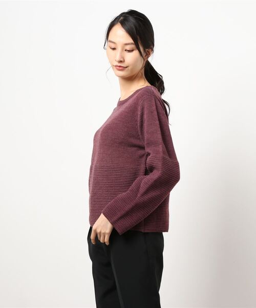 VIBGYOR Women（ヴィブジョー　ウィメン）の「タックBD切替プルオーバー(FL)（ニット/セーター・レディース・オフホワイト/ブラウン/ワインレッド/ネイビー/マスタード・MEDIUM）」の8枚目の写真