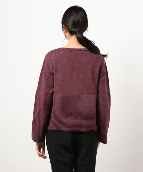 VIBGYOR Women（ヴィブジョー　ウィメン）の「タックBD切替プルオーバー(FL)（ニット/セーター・レディース・オフホワイト/ブラウン/ワインレッド/ネイビー/マスタード・MEDIUM）」の9枚目の写真