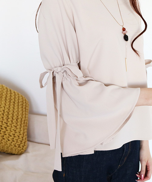 N.（N. Natural Beauty Basic）（エヌエヌナチュラルビューティーベーシック）の「2WAYリボンフレアスリーブブラウス（シャツ/ブラウス・レディース・ブルー/ホワイト/ピンク/ベージュ・MEDIUM）」の9枚目の写真