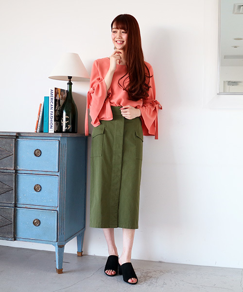 N.（N. Natural Beauty Basic）（エヌエヌナチュラルビューティーベーシック）の「2WAYリボンフレアスリーブブラウス（シャツ/ブラウス・レディース・ブルー/ホワイト/ピンク/ベージュ・MEDIUM）」の14枚目の写真