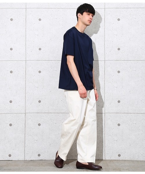 ADAM ET ROPE'(アダムエロペ)の「SOLID ALBERTO【ONLY T】(Tシャツ/カットソー・メンズ・ダークブラウン/ブラック/ネイビー/ホワイト・M/S/L)」の7枚目の写真