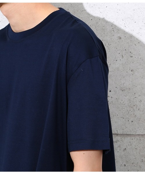 ADAM ET ROPE'(アダムエロペ)の「SOLID ALBERTO【ONLY T】(Tシャツ/カットソー・メンズ・ダークブラウン/ブラック/ネイビー/ホワイト・M/S/L)」の12枚目の写真