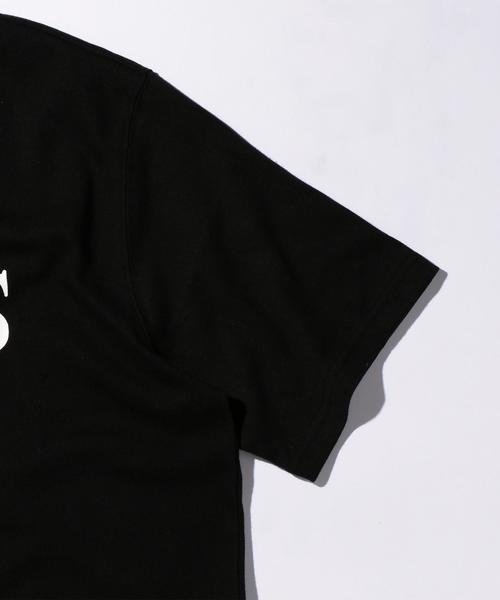 Guess（ゲス）の「＜GUESS Originals＞ LOGO TEE SS/Tシャツ（Tシャツ/カットソー・メンズ・ブラック・LARGE/MEDIUM/SMALL）」の4枚目の写真