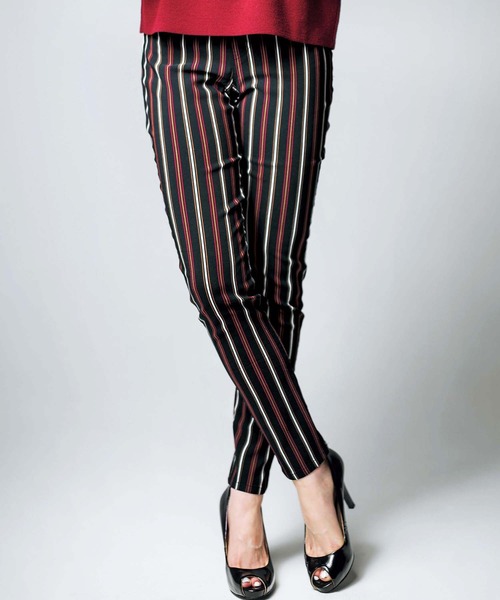 GeeRA（ジーラ）の「美脚シルエットストレッチスキニーパンツ（その他パンツ・レディース・ホワイト/ホワイト系その他2/ホワイト系その他/ブラック系その他2/レッド/ブラック系その他/ブラック/カーキ/ブルー/その他1/ブラック系その他4/ベージュ/ドット/ブルー系その他/ネイビー/グリーン/パープル/ブラック系その他3・SMALL/X-LARGE/LARGE/MEDIUM/XX-LARGE/XXX-LARGE/XXXX-LARGE）」の7枚目の写真