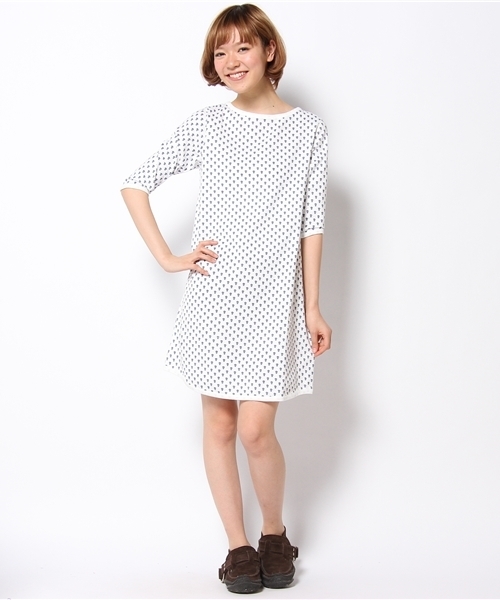 BEAMS BOY（ビームスボーイ）の「Les Olivades×BEAMS BOY / ボートネック 7分袖ワンピース（ワンピース・レディース・ホワイト/イエロー・ONE SIZE）」の5枚目の写真