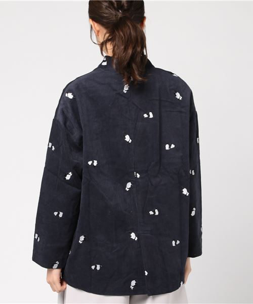 MERLOT（メルロー）の「コーデュロイ調うしろからパンダ刺繍ジャケット2424（その他アウター・レディース・ネイビー/キャメル・FREE）」の8枚目の写真