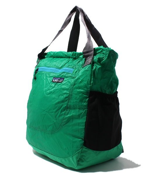 BEAMS BOY（ビームスボーイ）の「Patagonia / “Lightweight Travel Tote” 12FW（トートバッグ・メンズ・レッド/グリーン・ONE SIZE）」の3枚目の写真