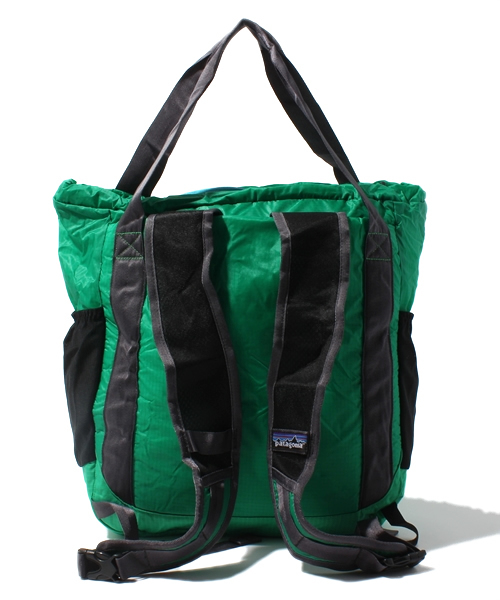 BEAMS BOY（ビームスボーイ）の「Patagonia / “Lightweight Travel Tote” 12FW（トートバッグ・メンズ・レッド/グリーン・ONE SIZE）」の4枚目の写真