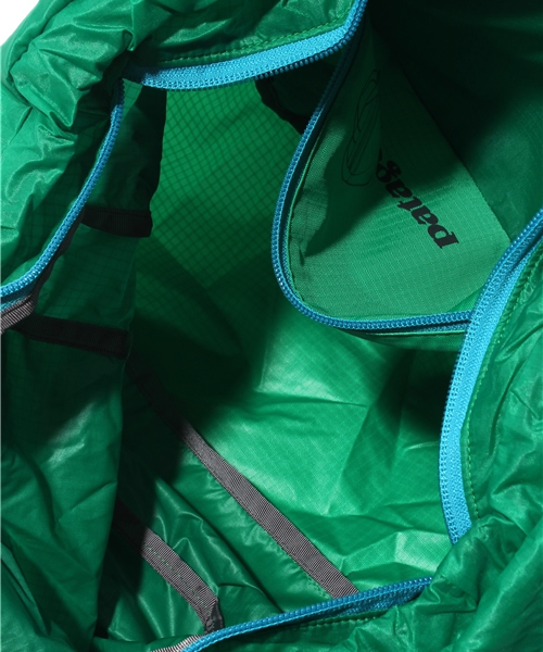 BEAMS BOY（ビームスボーイ）の「Patagonia / “Lightweight Travel Tote” 12FW（トートバッグ・メンズ・レッド/グリーン・ONE SIZE）」の9枚目の写真
