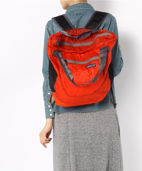 BEAMS BOY（ビームスボーイ）の「Patagonia / “Lightweight Travel Tote” 12FW（トートバッグ・メンズ・レッド/グリーン・ONE SIZE）」の12枚目の写真