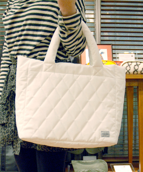 B印 YOSHIDA(BEAMS×PORTER)（ビージルシヨシダ）の「SNUFF×PORTER 13SS 
