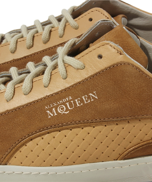 Alexander McQUEEN PUMA（アレキサンダーマックイーンプーマ）の「JOUSTESSE LO II (WOMEN) - ALEXANDER MCQUEEN PUMA（スニーカー・メンズ・ブラック系その他/キャメル/レッド・4/5/6/6.5/3.5）」の10枚目の写真