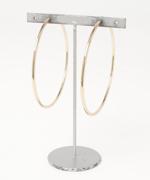 Fun & Daily(ファンアンドデイリー)の「F&D : イージーフープイヤリング(イヤリング・レディース・シルバー/ゴールド・FREE)」の4枚目の写真