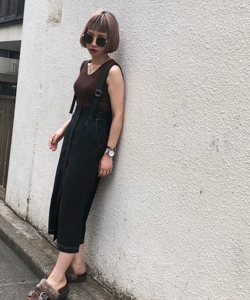 PAGEBOY(ページボーイ)の「配色ステッチサス付きスカート(スカート・レディース・ブラック/ベージュ/カーキ・SMALL/MEDIUM)」の5枚目の写真