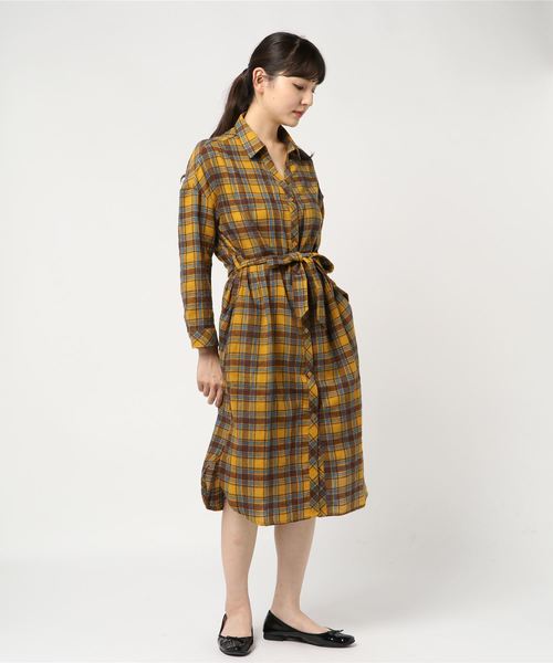KOBE LETTUCE（コウベレタス）の「ウエストリボン付きチェック柄ロングシャツワンピース＊レディース/[E1877]神戸レタス（シャツワンピース・レディース・ネイビー/イエロー/ボルドー・FREE）」の6枚目の写真