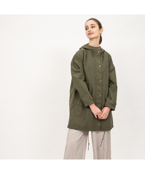AIGLE（エーグル）の「W WRロングフーディコート（マウンテンパーカー・レディース・モスグリーン/ダークネイビー・40/38/36）」の2枚目の写真