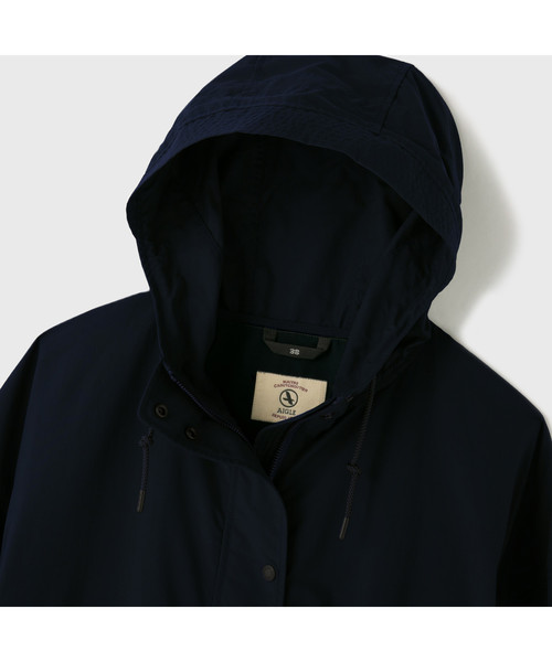 AIGLE（エーグル）の「W WRロングフーディコート（マウンテンパーカー・レディース・モスグリーン/ダークネイビー・40/38/36）」の5枚目の写真