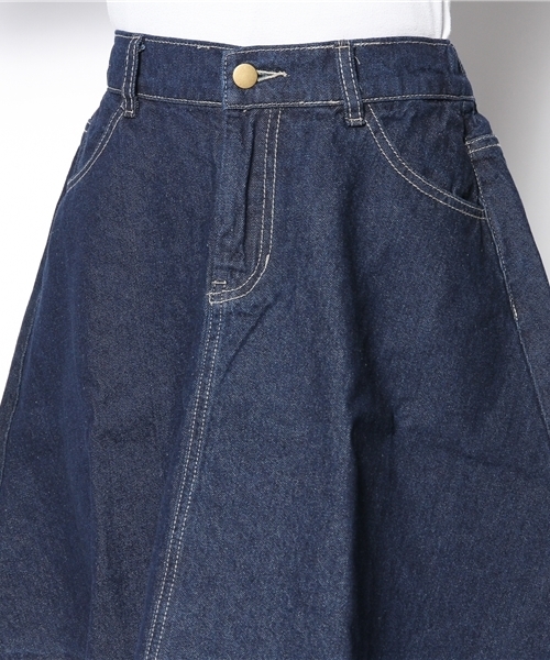 Chico（チコ）の「デニムフレアスカート（デニムスカート・レディース・ネイビー・FREE）」の4枚目の写真