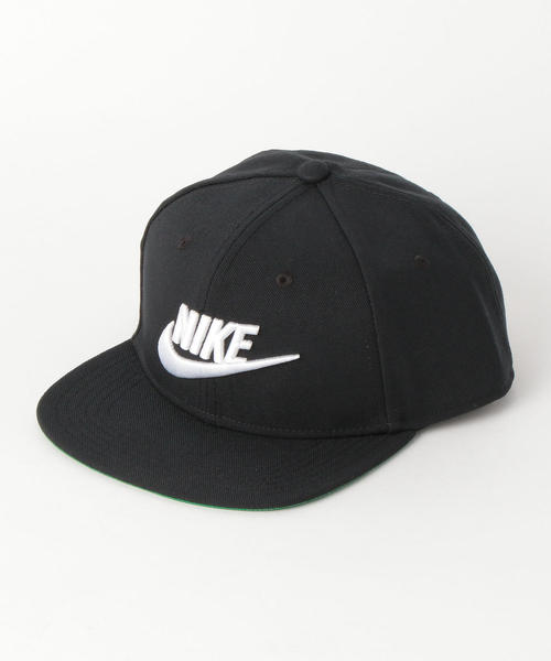 NIKE（ナイキ）の「NIKE（ナイキ）フューチュラプロロゴCAP（キャップ・キッズ・ブラック/ネイビー・FREE）」の2枚目の写真