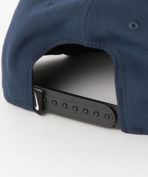 NIKE（ナイキ）の「NIKE（ナイキ）フューチュラプロロゴCAP（キャップ・キッズ・ブラック/ネイビー・FREE）」の5枚目の写真