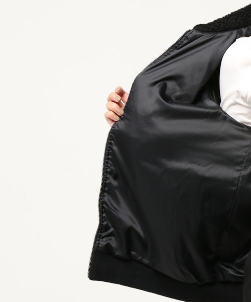 Bling Leads（ブリングリーズ）の「/Bling Leads/ボアジャケット（ブルゾン・レディース・ホワイト/ブラック/ベージュ/ブラック系その他/キャメル/ダークグリーン/ライトパープル/カーキ・MEDIUM/LARGE/X-LARGE）」の11枚目の写真