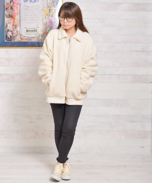 Bling Leads（ブリングリーズ）の「/Bling Leads/ボアジャケット（ブルゾン・レディース・ホワイト/ブラック/ベージュ/ブラック系その他/キャメル/ダークグリーン/ライトパープル/カーキ・MEDIUM/LARGE/X-LARGE）」の21枚目の写真