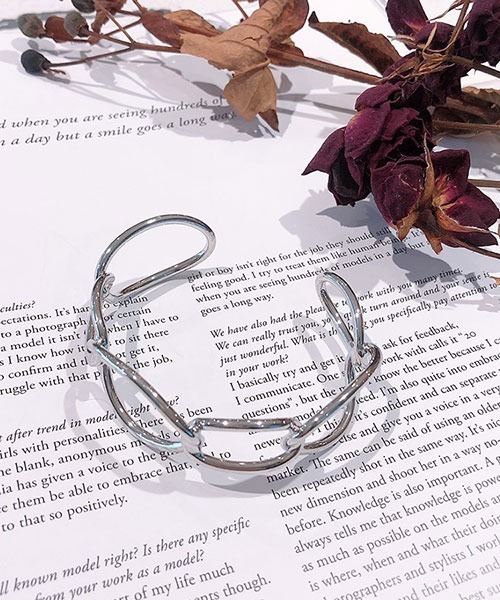 PairPair(ペアペア)の「チェーンバングル(AR)(バングル/リストバンド・レディース・ゴールド/アッシュブラウン・FREE)」の4枚目の写真