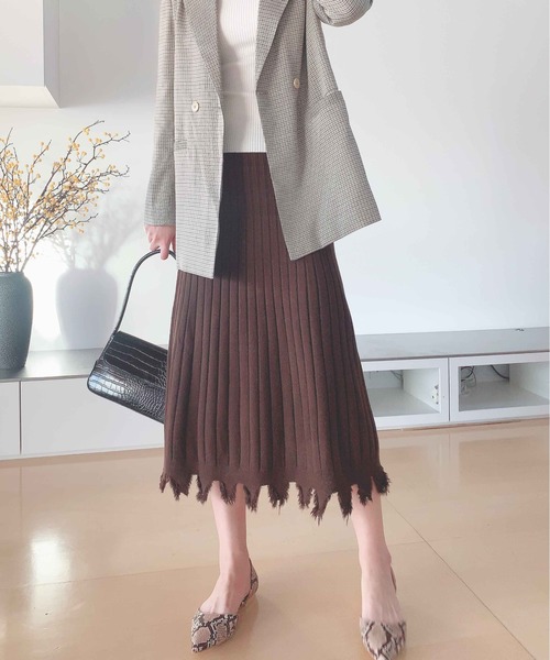 Leja（レジャ）の「リブフリンジAラインスカート（スカート・レディース・ベージュ/ブラウン/グレー・FREE）」の2枚目の写真