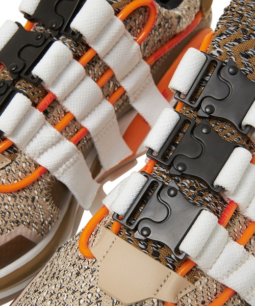 WHITE MOUNTAINEERING（ホワイトマウンテニアリング）の「【White Mountaineering】  x adidas Originals SNEAKER LXCON/WM-SH06（スニーカー・メンズ・ベージュ/ネイビー・28.5/25.5/26.5/27.5）」の6枚目の写真