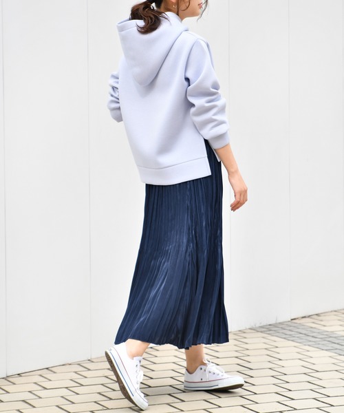 Ambre Neige（アンブルネージュ）の「パウダリーポンチフーディパーカー/ラフィヌモンパーカー/ラフィヌモンシリーズ【WEB/EC限定商品】（パーカー・レディース・ブラック/オフホワイト/サックスブルー/モカ・FREE）」の20枚目の写真