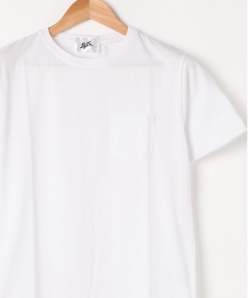 ARCHIVER(アーカイバ)の「【Bl】無地半袖ポケット付きクルーネックTシャツ(Tシャツ/カットソー・レディース・ホワイト/ブラック/ネイビー/ピンク系その他/グレー/カーキ/ピンク/イエロー系その他・MEDIUM/LARGE/X-LARGE)」の2枚目の写真
