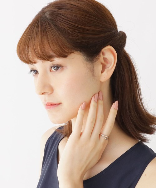 COCOSHNIK(ココシュニック)の「シルバー ワンストローク トリプルクロス リング(リング・レディース・ホワイト系その他7・12号/14号)」の5枚目の写真
