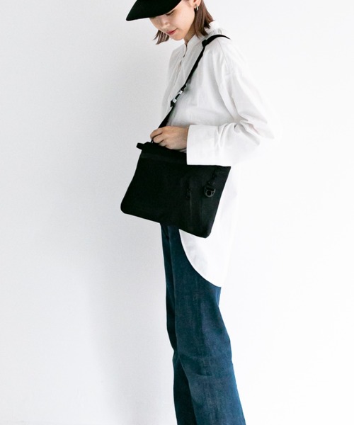 AS2OV(アッソブ)の「【AS2OV/アッソブ】 WATER PROOF CORDURA 305D SACOCHE / 防水 サコッシュ(ショルダーバッグ・メンズ・ブラック/カーキオリーブ・FREE)」の21枚目の写真