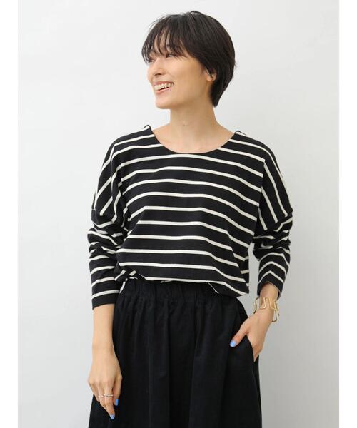 AMERICAN HOLIC（アメリカンホリック）の「バックV2WAYカットボーダープルオーバー　＊〇（Tシャツ/カットソー・レディース・ブラック/カーキ/ブルー/アイボリー/モカ・FREE）」の2枚目の写真