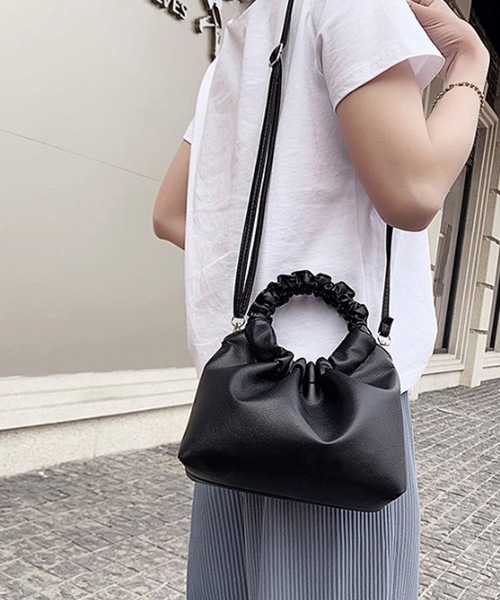 LUGG NAGG（ラグナグ）の「フリルハンドルショルダーバッグ（ショルダーバッグ・レディース・ブラック/ベージュ/ブラウン/ピンクベージュ・FREE）」の10枚目の写真