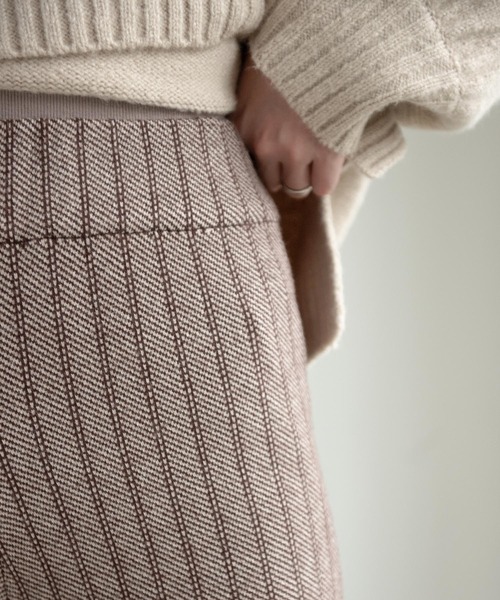 Aunt Marie's(アントマリーズ)の「ジャガードニットパンツ / AuntMarie’s(その他パンツ・レディース・ブラウン/ベージュ・FREE/SMALL)」の19枚目の写真