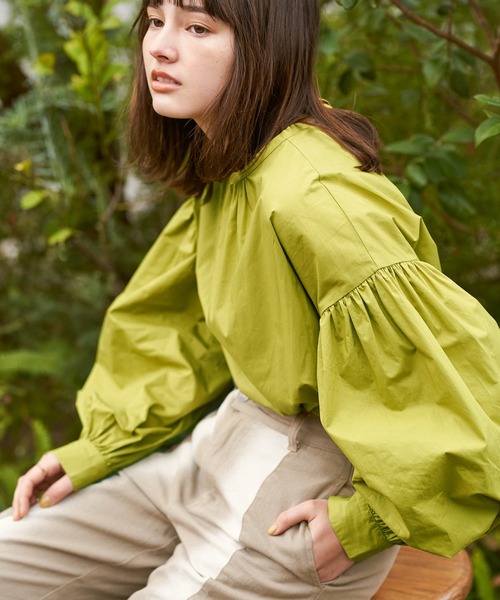 極美品 24AW✨MUSE de Deuxieme Classe パフスリーブ 極美品 24AW✨MUSE de Deuxieme Classe パフスリーブ シワになりにくい