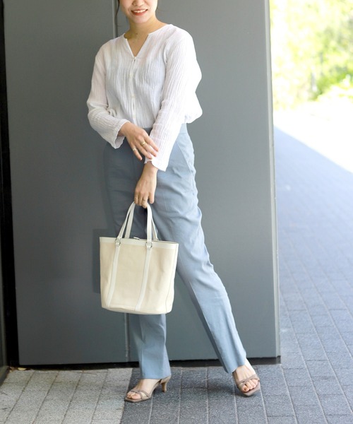 SLOBE IENA（スローブイエナ）の「SLOBE IENA 2wayキャンバストートバッグ◆（トートバッグ・レディース・ホワイト/ブラウン・FREE）」の4枚目の写真