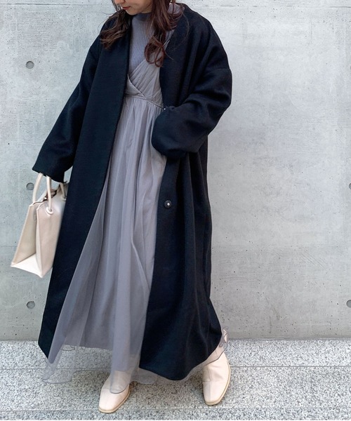 archives(アルシーヴ)の「Vネックコート(ノーカラーコート・レディース・アイボリー/ブラック/モカ/ベージュ・MEDIUM)」の3枚目の写真