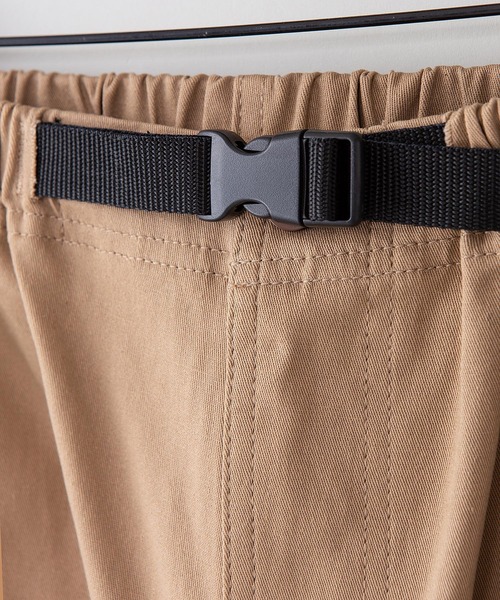 OUTDOOR PRODUCTS(アウトドアプロダクツ)の「【OUTDOOR PRODUCTS】撥水防汚クライミングパンツ ストレッチ テーパードシルエット(その他パンツ・メンズ・カーキ/ブラック/ベージュ・LARGE/MEDIUM/X-LARGE/SMALL)」の9枚目の写真