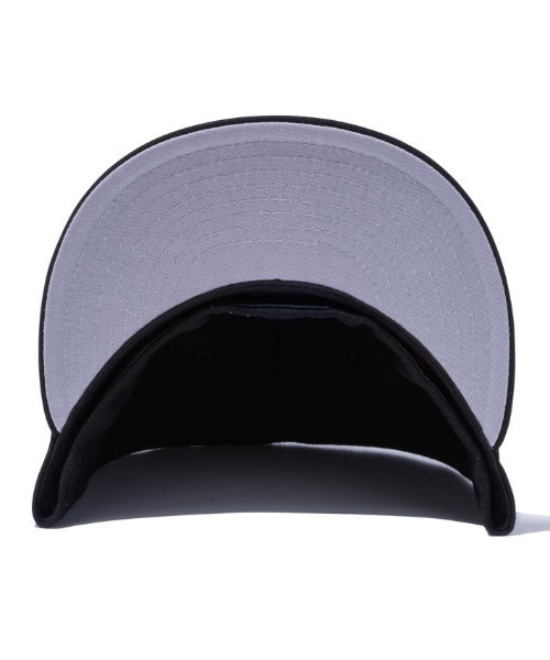 NEW ERA(ニューエラ)の「NEW ERA/ニューエラ キャップ 59FIFTY Santa Cruz サンタクルーズ スクリーミングハンド 12654527(キャップ・メンズ・ブラック・7 1/2/7 3/8/7 1/4)」の5枚目の写真