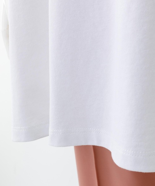 MILKFED.(ミルクフェド)の「SIDE SLIT LOGO TUNIC(チュニック・レディース・ホワイト/ブラック・ONE SIZE)」の11枚目の写真