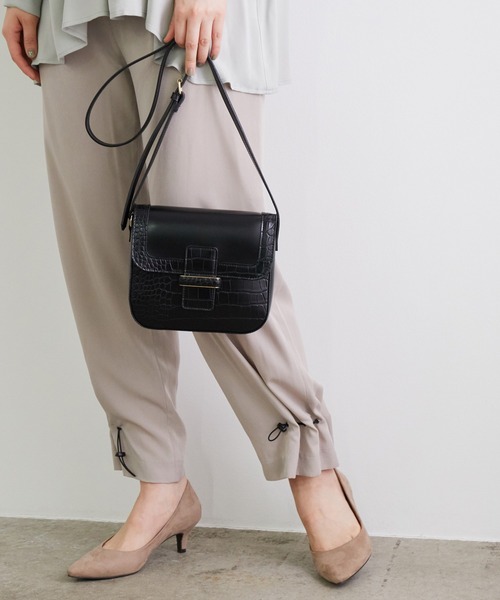 ROPE' PICNIC（ロペピクニック）の「くるみメタルサルカンクロココンビスクエアショルダーバッグ（ショルダーバッグ・レディース・ブラック/ベージュ/ブルー系その他3・FREE）」の2枚目の写真