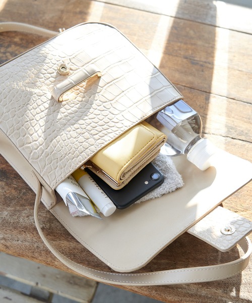 ROPE' PICNIC（ロペピクニック）の「くるみメタルサルカンクロココンビスクエアショルダーバッグ（ショルダーバッグ・レディース・ブラック/ベージュ/ブルー系その他3・FREE）」の14枚目の写真