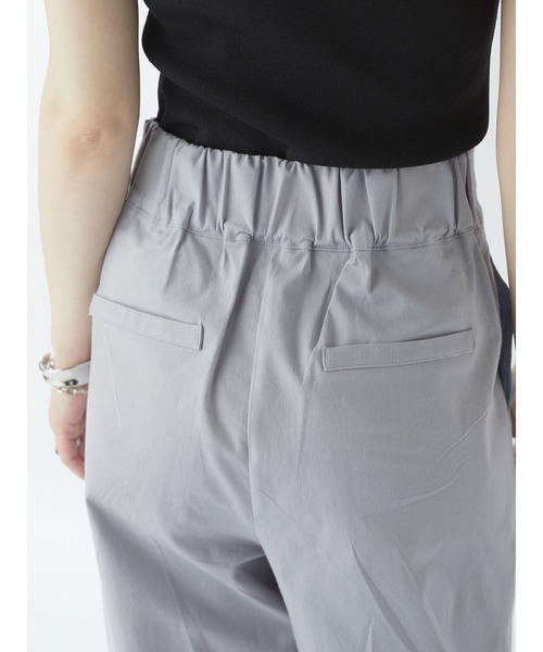 DRWCYS（ドロシーズ）の「ワイドストレートパンツ（その他パンツ・レディース・ブルー/ピンク/ホワイト/ベージュ・SMALL/MEDIUM）」の8枚目の写真