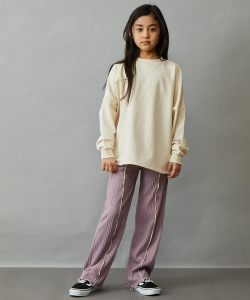 &yam(アンドヤム)の「プレミアムコットン異素材切り替え配色ポンチョトップス(Tシャツ/カットソー・キッズ・ピンク/オレンジ/グレー/ホワイト/ブラック/ベージュ/ブルー/パープル・120-130cm/110-120cm/130-140cm/150-160cm/140-150cm)」の2枚目の写真