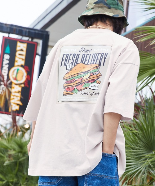 MONO-MART（モノマート）の「コットン天竺 オーバーサイズ イラストロゴ＆転写プリント 半袖カットソー（Tシャツ/カットソー・メンズ・ホワイト/チャコールグレー/ライトブルー/ブラック/その他/ホワイト系その他/ブラック系その他/グレー系その他/ベージュ系その他/グリーン系その他/ブルー系その他/ホワイト系その他2/ホワイト系その他3/ホワイト系その他4/ホワイト系その他5/ホワイト系その他6/ホワイト系その他7/ブラック系その他2/ブラック系その他3/グレー系その他2/グレー系その他3/ベージュ系その他2/ベージュ系その他3/ベージュ系その他4/ベージュ系その他5/ベージュ系その他6/ベージュ系その他7/グリーン系その他2/グリーン系その他3/グリーン系その他4/ブルー系その他2/ブルー系その他3・M/L）」の18枚目の写真
