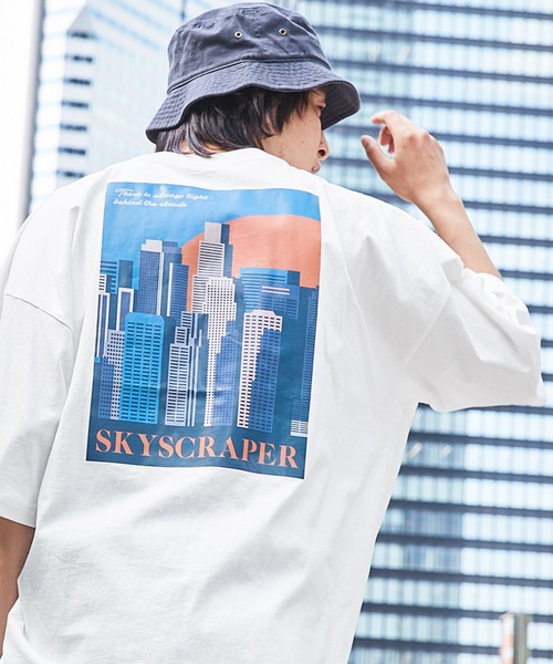 MONO-MART（モノマート）の「コットン天竺 オーバーサイズ イラストロゴ＆転写プリント 半袖カットソー（Tシャツ/カットソー・メンズ・ホワイト/チャコールグレー/ライトブルー/ブラック/その他/ホワイト系その他/ブラック系その他/グレー系その他/ベージュ系その他/グリーン系その他/ブルー系その他/ホワイト系その他2/ホワイト系その他3/ホワイト系その他4/ホワイト系その他5/ホワイト系その他6/ホワイト系その他7/ブラック系その他2/ブラック系その他3/グレー系その他2/グレー系その他3/ベージュ系その他2/ベージュ系その他3/ベージュ系その他4/ベージュ系その他5/ベージュ系その他6/ベージュ系その他7/グリーン系その他2/グリーン系その他3/グリーン系その他4/ブルー系その他2/ブルー系その他3・M/L）」の7枚目の写真